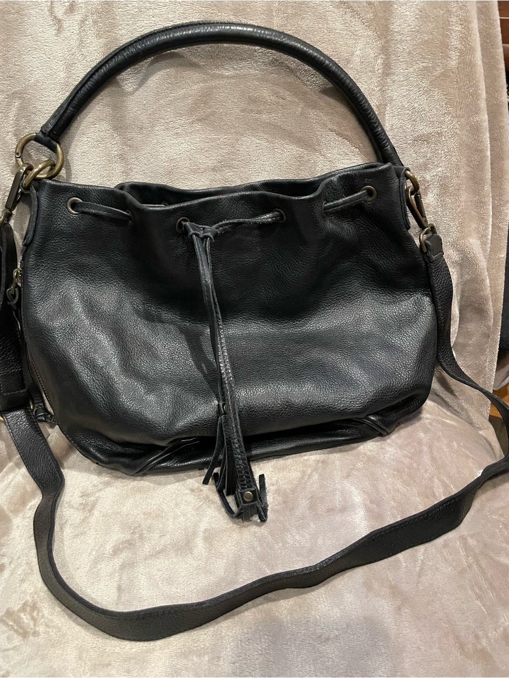 Roots black crossbody bag